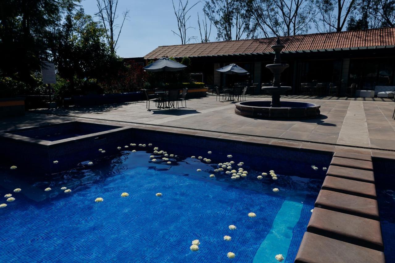 Hotel Hacienda Montesinos Morelia Buitenkant foto