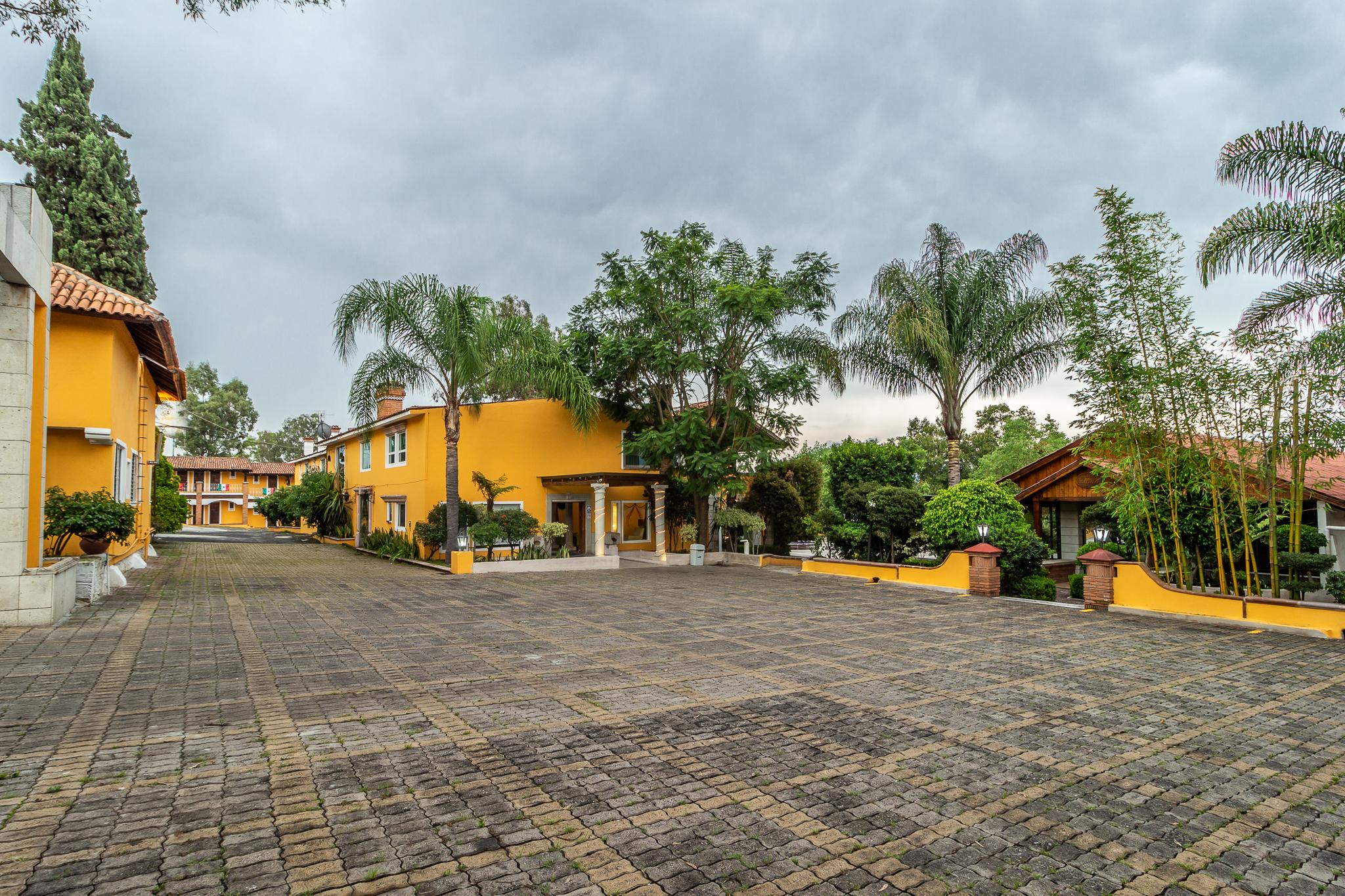 Hotel Hacienda Montesinos Morelia Buitenkant foto